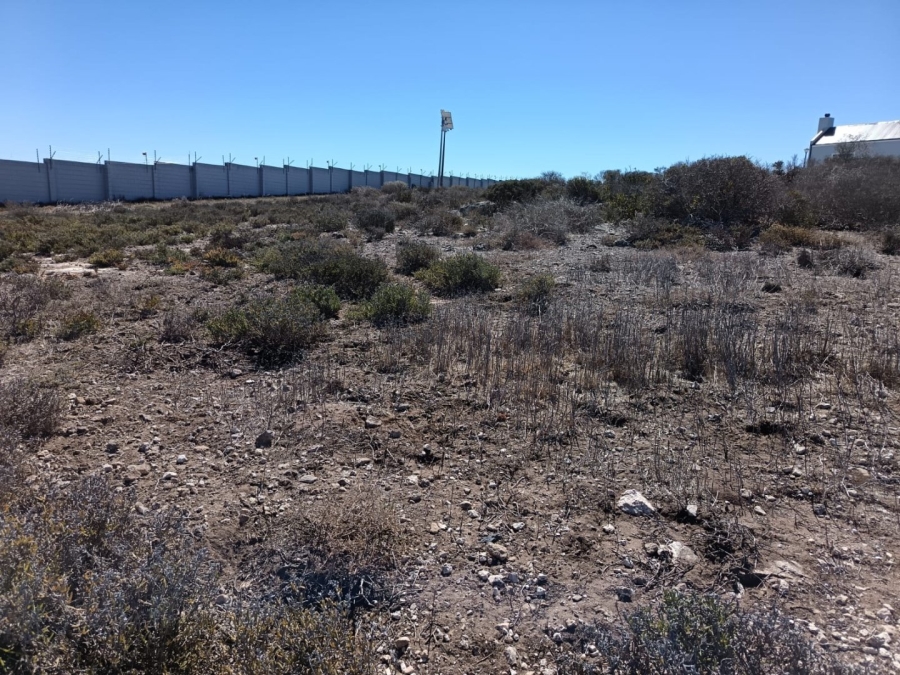Commercial Property for Sale in Hoogland Western Cape